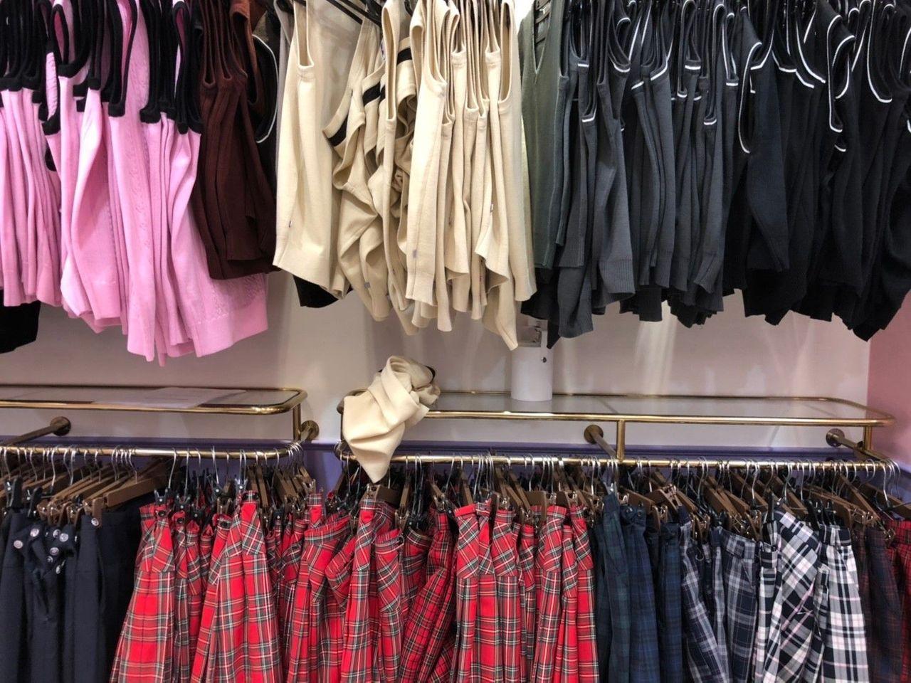 서울에서 교복을 체험하고 싶다면, 자주 찾는 이화교복 국빈 연습 현장